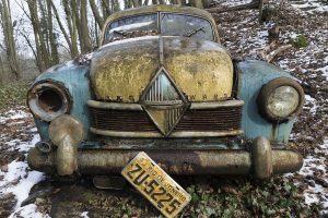 Voiture sale en mauvaise état, prochaine dotation à nos forces de vente ?